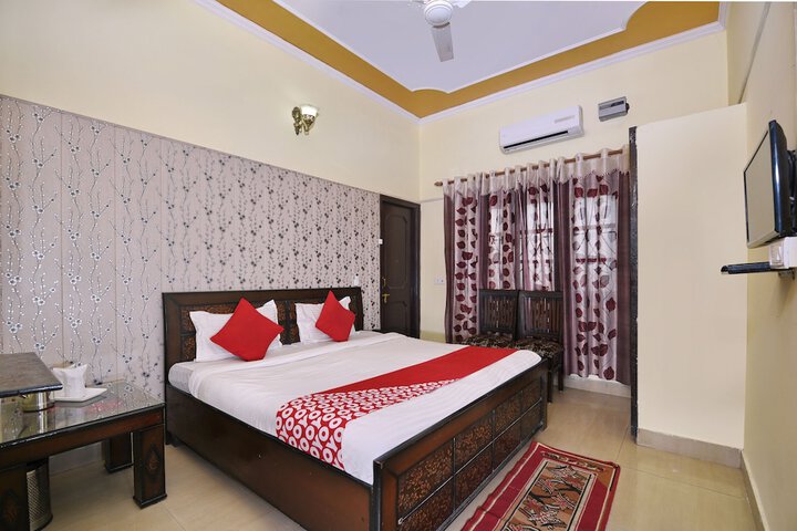 Room 10 of 23