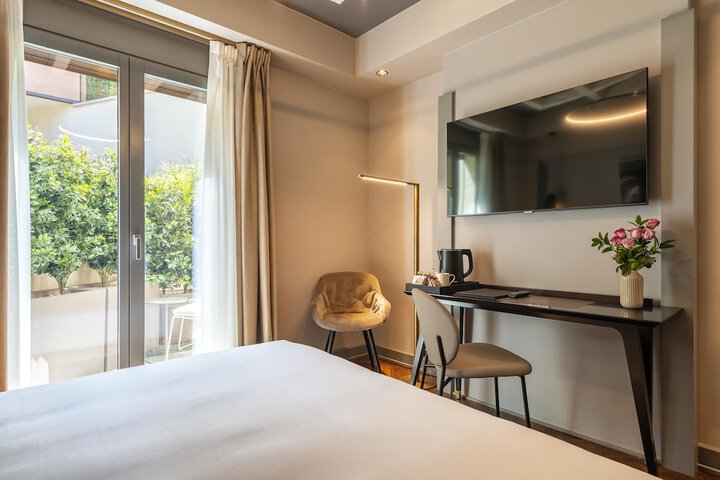 Room 6 of 39
