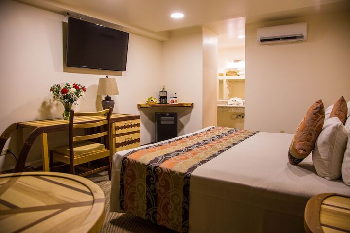 Room 10 of 41