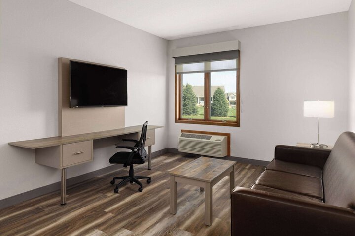 Room 26 of 63