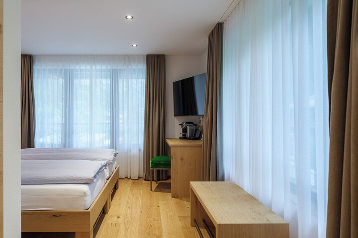 Room 16 of 56