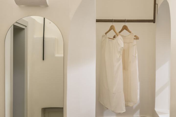 Room 17 of 110