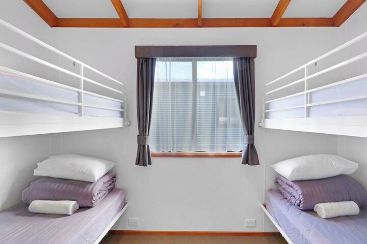 Room 10 of 39