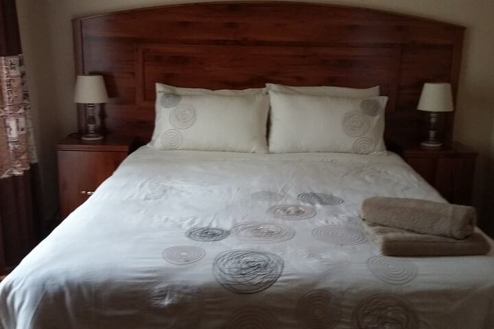 Room 5 of 42