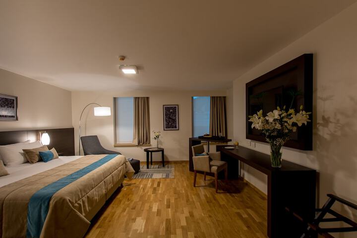 Room 14 of 47