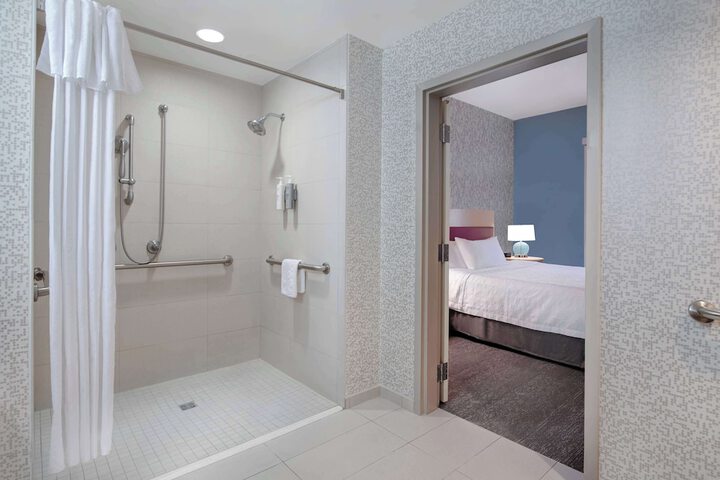 Bathroom shower