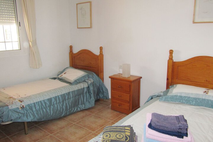 Room 5 of 34
