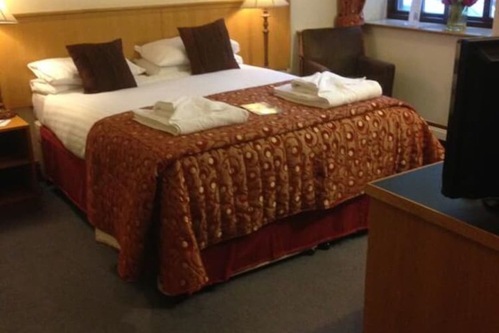 Room 21 of 128