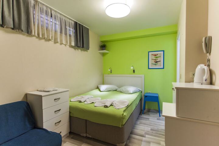 Room 20 of 30