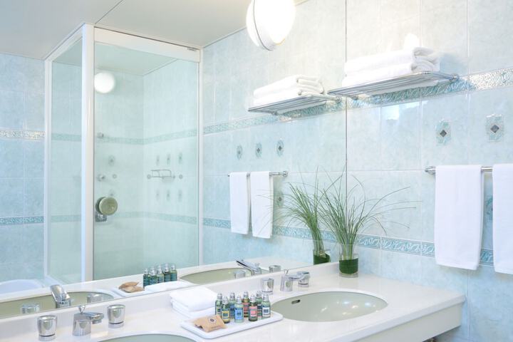 Bathroom Interior Photo
