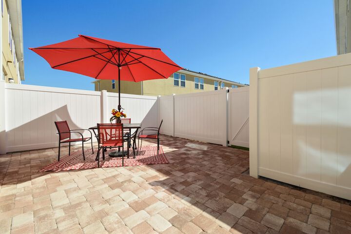 Terrace/Patio 22 of 27