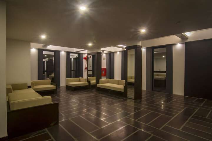 Hotel Interior 5 of 39