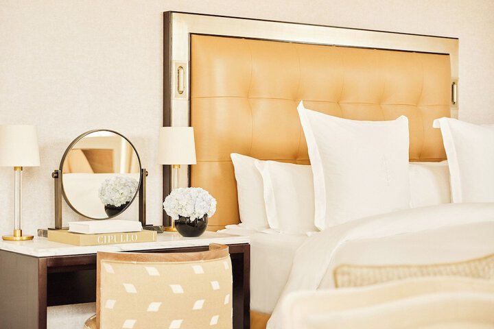 Room 54 of 144