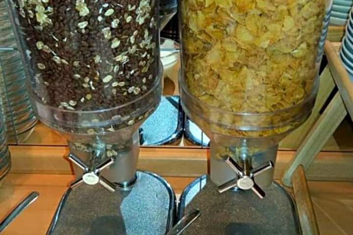 General 32 of 46