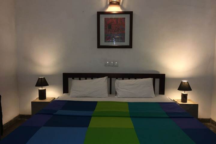 Room 8 of 29