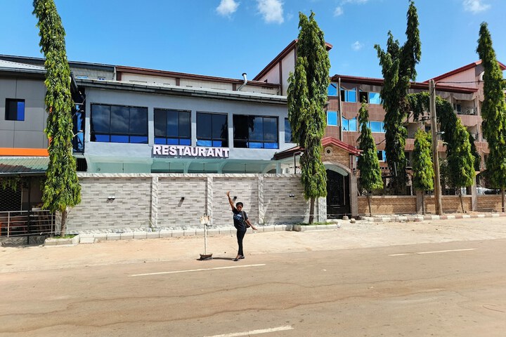 Hotel 96 of 99