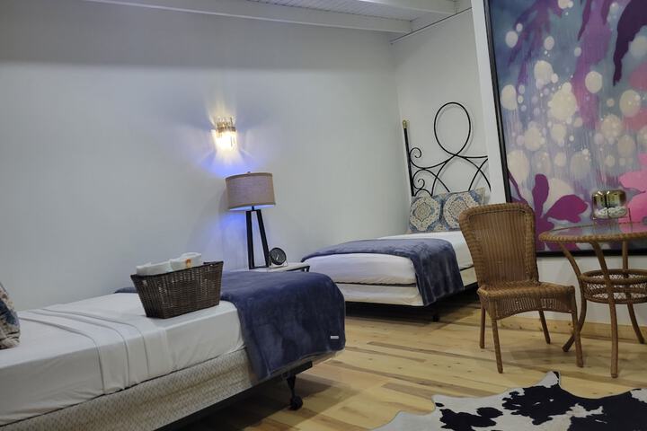 Room 16 of 55