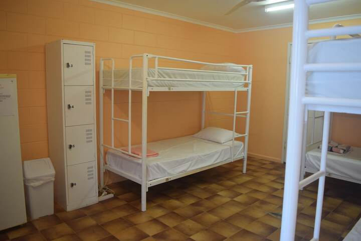 Room 12 of 44