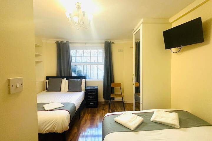 Room 54 of 96