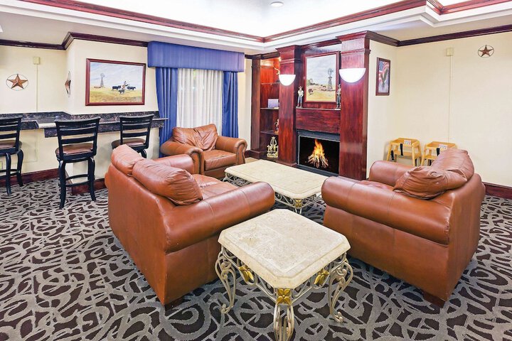 Breakfast/Coffee Service 57 of 70