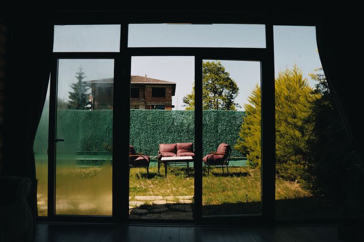 Hotel Exterior 43 of 44