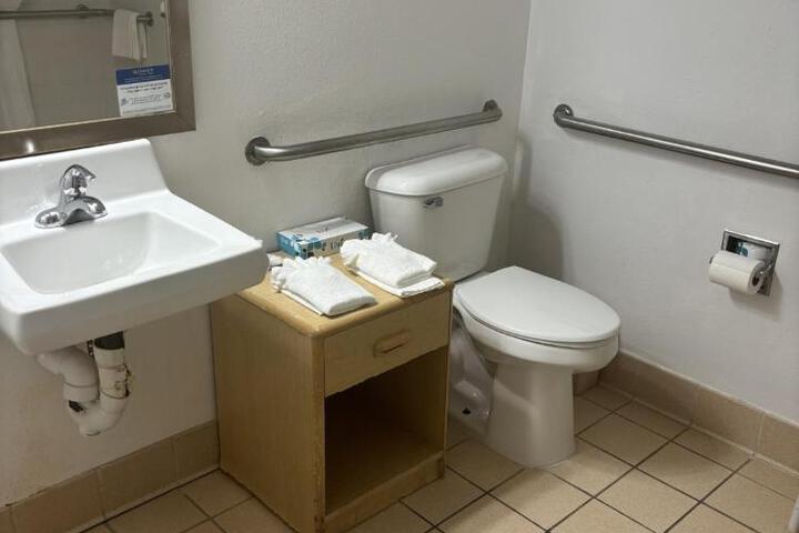Photo 4