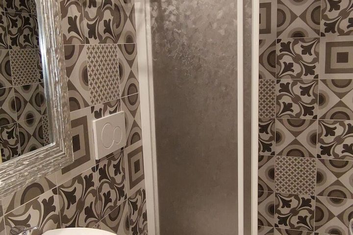 Room 30 of 44