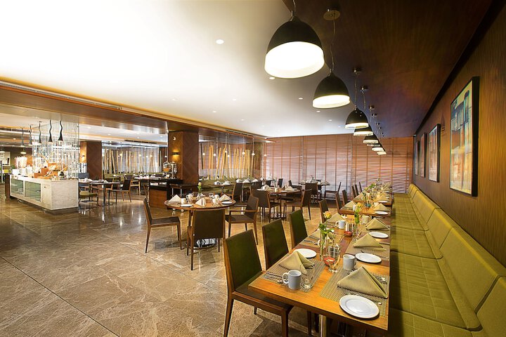 Dining 43 of 66