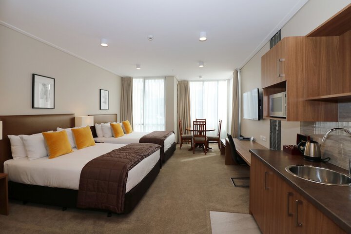 Room 15 of 81