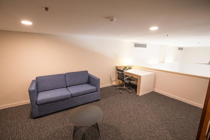 Room 17 of 66