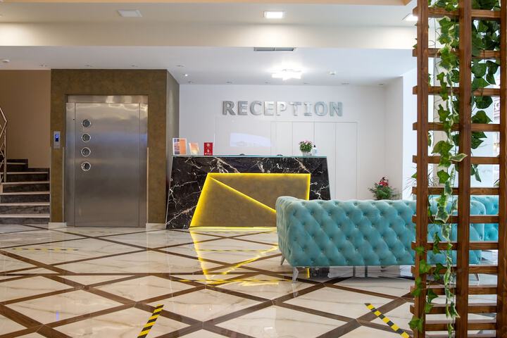 Hotel Interior 16 of 120