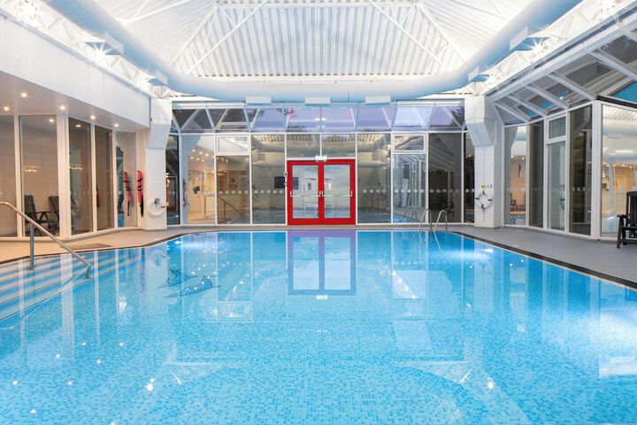 Pool 82 of 194