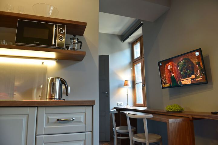 Room 4 of 41