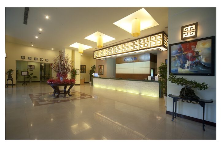 Hotel Interior 5 of 127