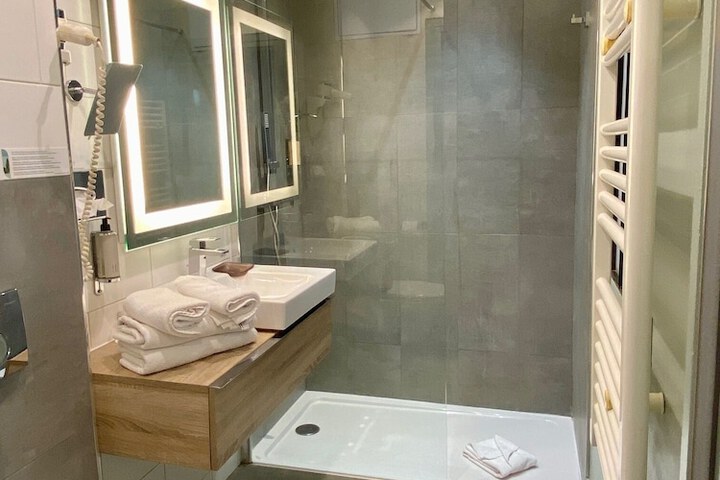 Bath Interior