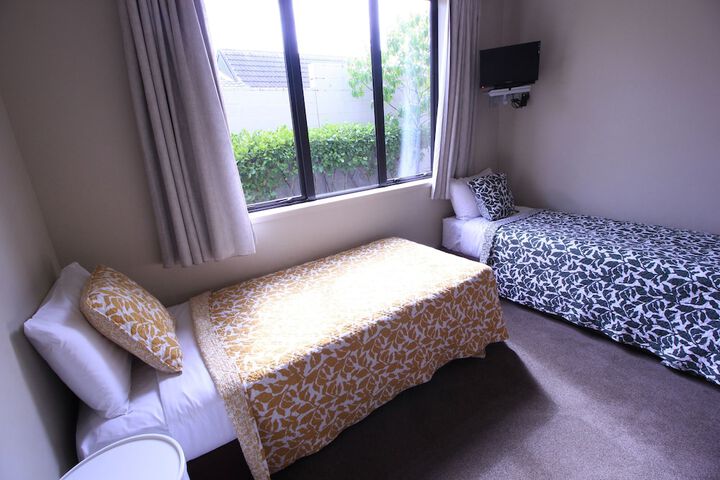 Room 21 of 96