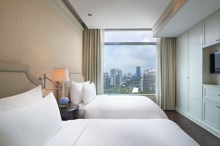 Room 35 of 152