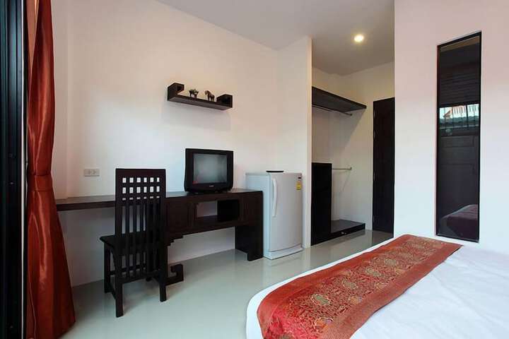 Room amenity