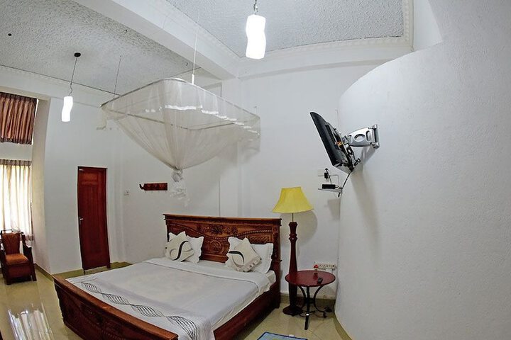 Room 4 of 21