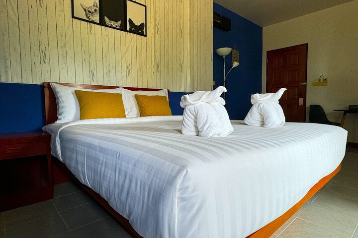 Room 17 of 79