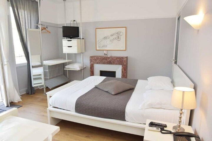 Room 20 of 62