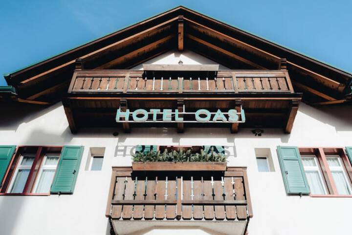 Hotel 112 of 125