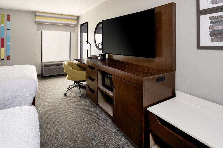 2 Double Beds (4 of 16)