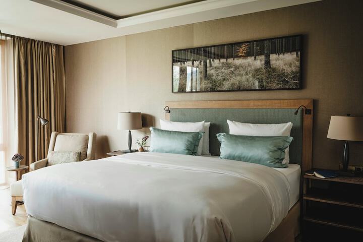 Room 43 of 115