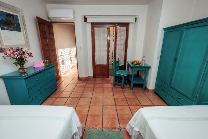 Room 29 of 102