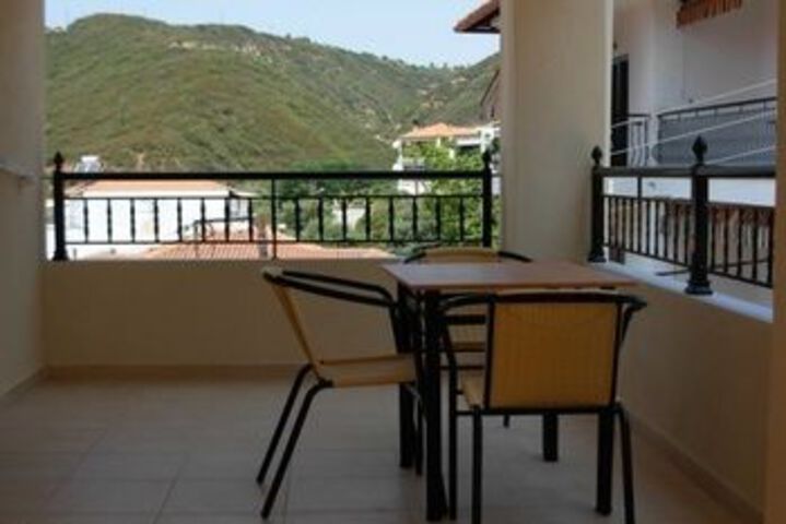 Terrace/Patio 4 of 15