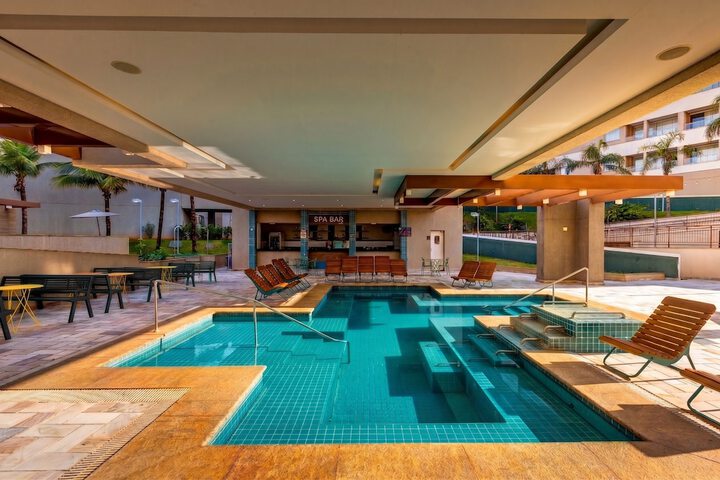 Pool 13 of 49