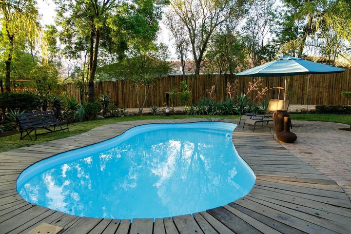 Pool 31 of 48