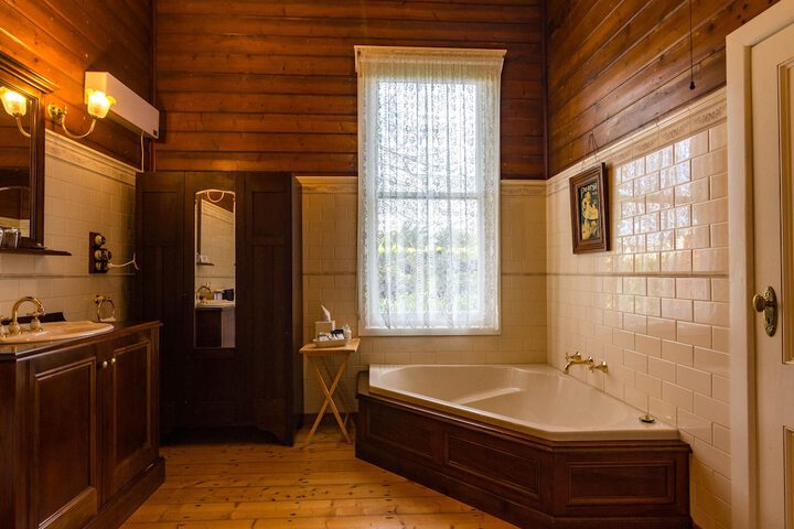Bathroom Interior Photo