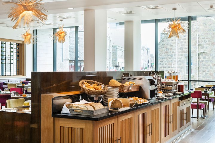 Breakfast/Coffee Service 14 of 47